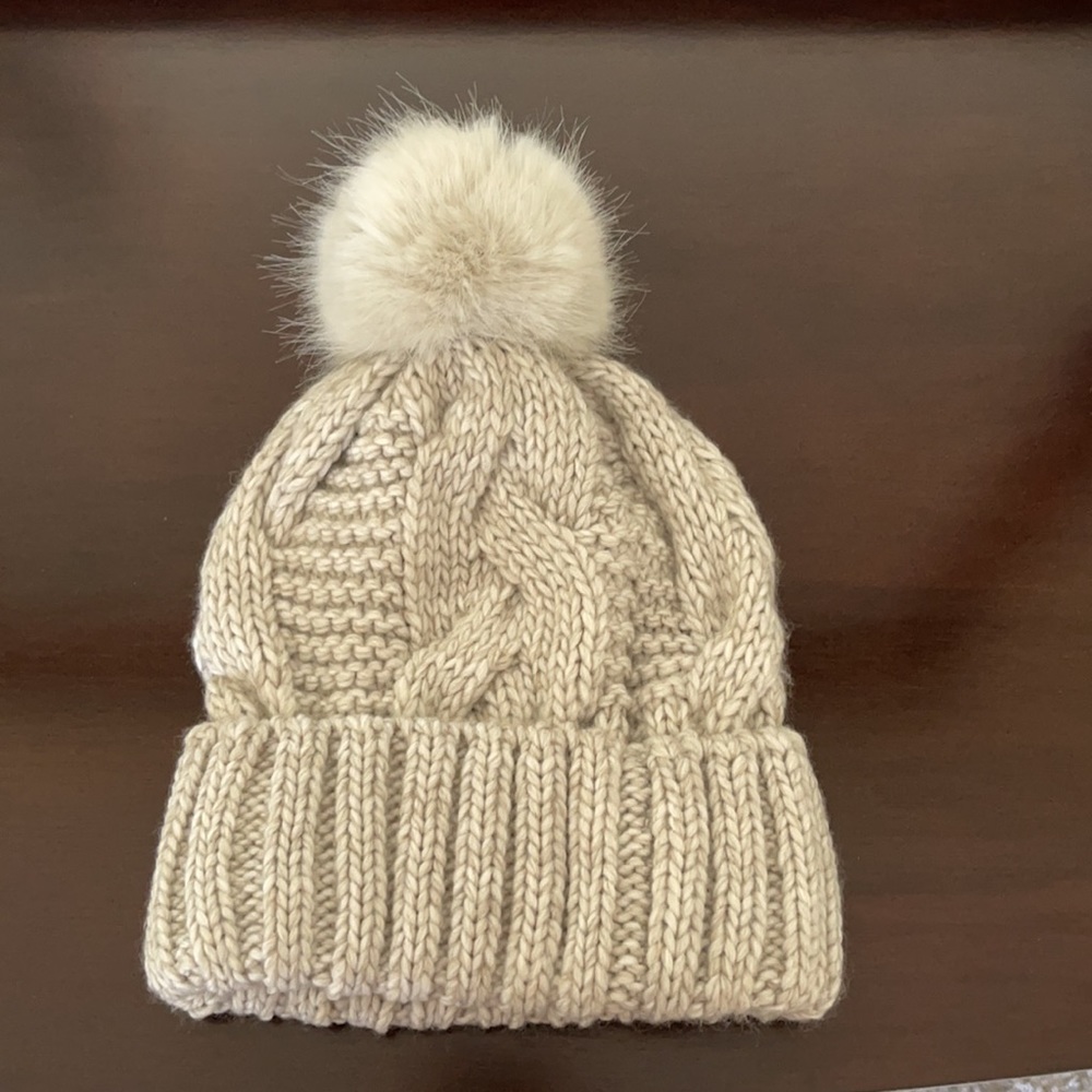 H & M Winter Hat - Picture 2 of 4